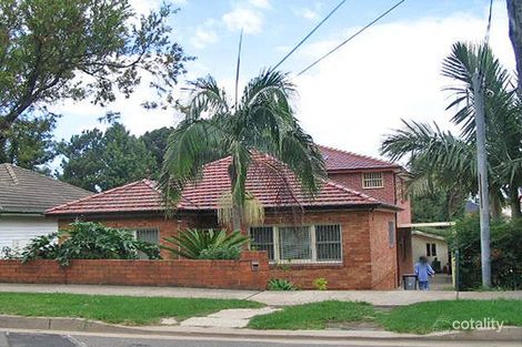 2/216 Old Kent Rd, Greenacre, NSW 2190