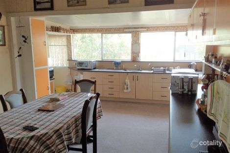 60 George St, Inglewood, QLD 4387