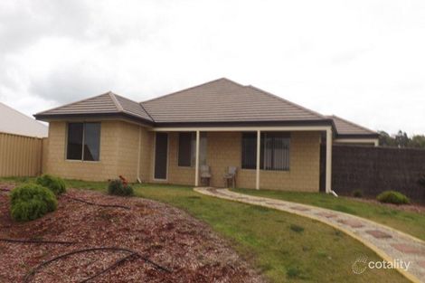 48 Blaxland Rd, Dalyellup, WA 6230