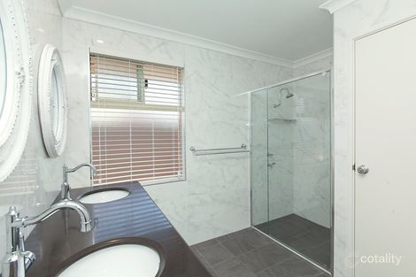 Property photo of 17 Sete Green Secret Harbour WA 6173
