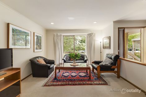 Property photo of 2 Carramar Avenue Camberwell VIC 3124