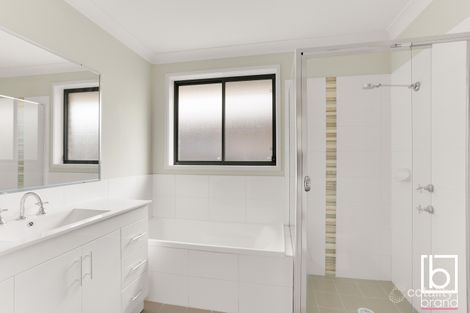 Property photo of 18 Tarrango Street Cliftleigh NSW 2321
