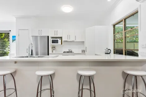 Property photo of 18 Esprit Drive Rainbow Beach QLD 4581