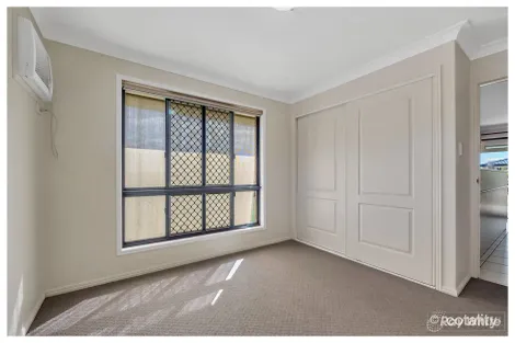 Property photo of 10 Joseph Street Gracemere QLD 4702