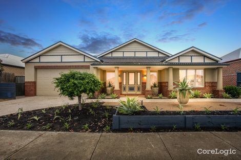 Property photo of 20 Skyline Way Berwick VIC 3806