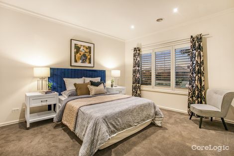 Property photo of 20 Skyline Way Berwick VIC 3806