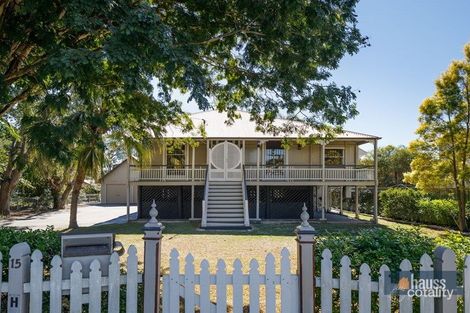 15 Wylie St, Graceville, QLD 4075