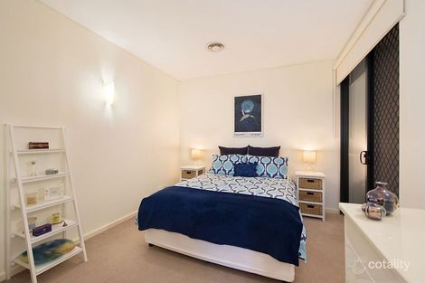 273 Brougham St, Fairfield, QLD 4103