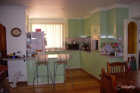 Property photo of 9 Sunhill Avenue Burwood VIC 3125