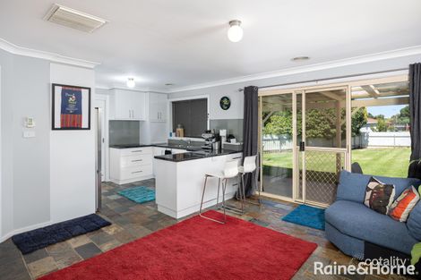 Property photo of 23 Langi Crescent Glenfield Park NSW 2650