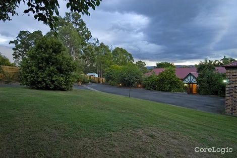 Property photo of 12 Hannaford Place Helensvale QLD 4212