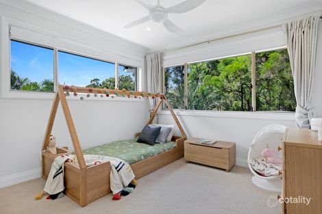 Property photo of 5 Tea Gardens Place Robina QLD 4226