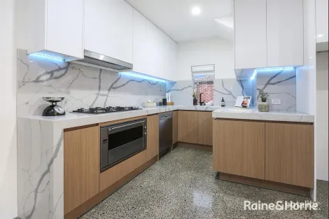Property photo of 1/8 Quick Street Pascoe Vale VIC 3044