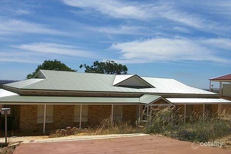 18 Talus Dr, Mount Richon, WA 6112