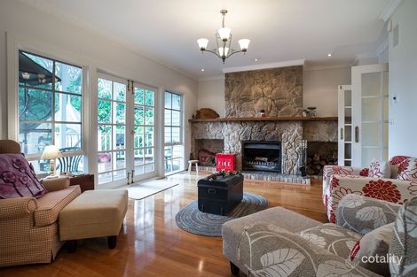 Property photo of 34 Summerlea Road Mount Dandenong VIC 3767