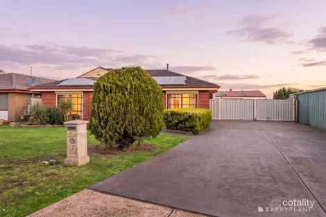 Property photo of 7 Campaspe Crescent Brookfield VIC 3338