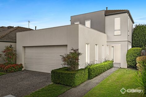 Property photo of 76 Sovereign Manors Crescent Rowville VIC 3178