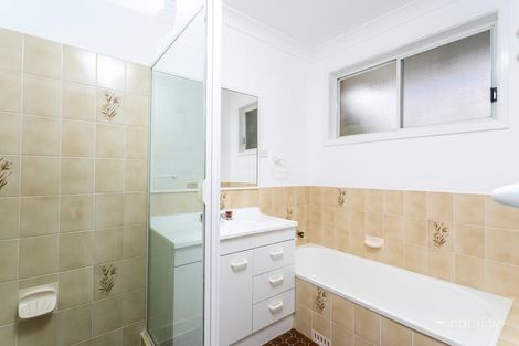 Property photo of 2 Aruda Place Oak Flats NSW 2529
