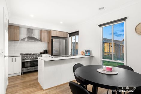 Property photo of 14 Possum Drive Beveridge VIC 3753