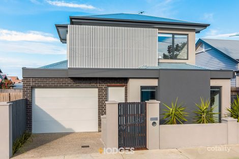1b Raven St, Geelong West, VIC 3218