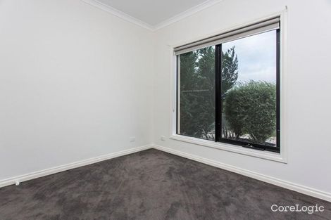 Property photo of 1/6 Granholm Grove Harkness VIC 3337