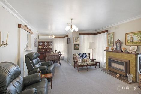 Property photo of 32 Charles Avenue Springvale VIC 3171