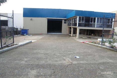 32 Toohey Rd, Wetherill Park, NSW 2164