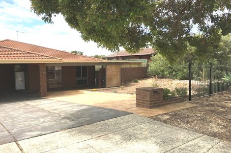 2b Lindsay Way, Padbury, WA 6025