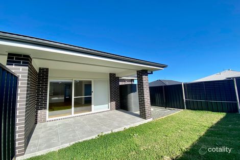 Property photo of 66A Meya Crescent Fletcher NSW 2287