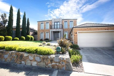 Property photo of 12 Viewgrand Drive Berwick VIC 3806