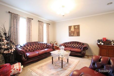Property photo of 12 Viewgrand Drive Berwick VIC 3806