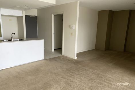 Property photo of 904/100 Harbour Esplanade Docklands VIC 3008