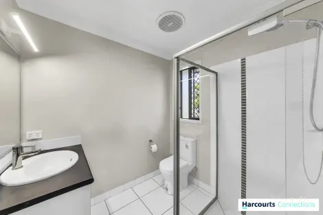 Property photo of 12 Treeline Place Durack QLD 4077