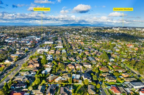 Property photo of 3 Le Mans Court Doncaster VIC 3108