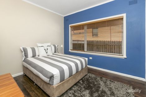 Property photo of 70 Veterans Parade Wheeler Heights NSW 2097