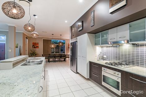 Property photo of 12 Greenway Circuit Mount Ommaney QLD 4074