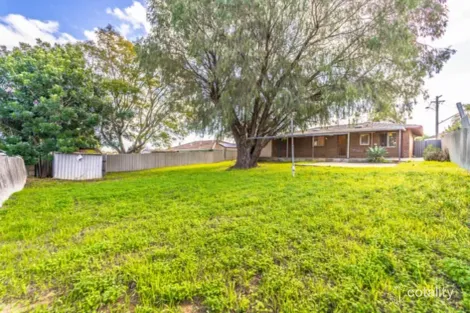 Property photo of 35 Bickner Way Parmelia WA 6167