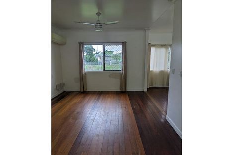 Property photo of 7 River Road Dinmore QLD 4303