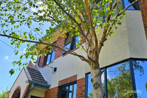 Property photo of 2A The Highway Bentleigh VIC 3204
