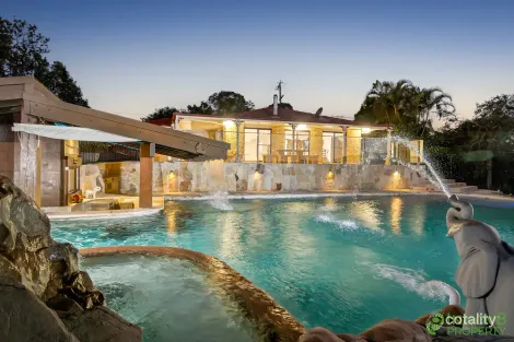 252 Old Mount Samson Rd, Closeburn, QLD 4520