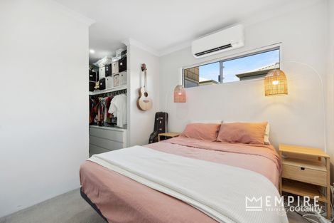 Property photo of 389B Carrington Street Hamilton Hill WA 6163