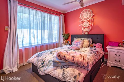 Property photo of 17 Cork Place Warnbro WA 6169