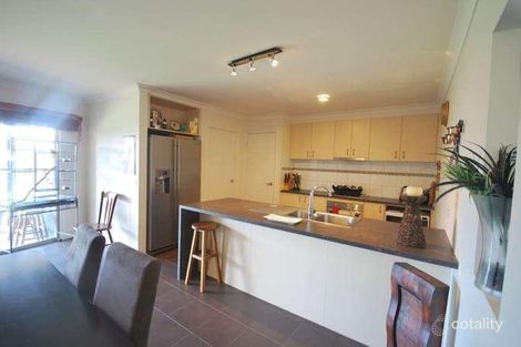 Property photo of 48 Tyndall Street Cranbourne East VIC 3977