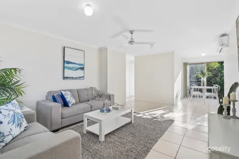 Property photo of 1 Silky Oak Court Oxenford QLD 4210