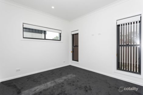 Property photo of 2/1 Reid Street Oak Flats NSW 2529