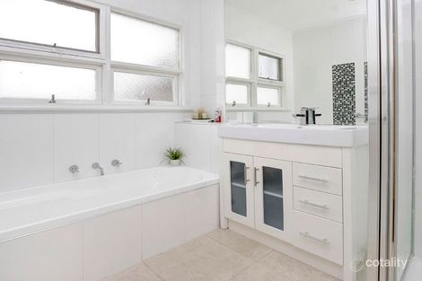 Property photo of 52 Boneo Road Rosebud VIC 3939