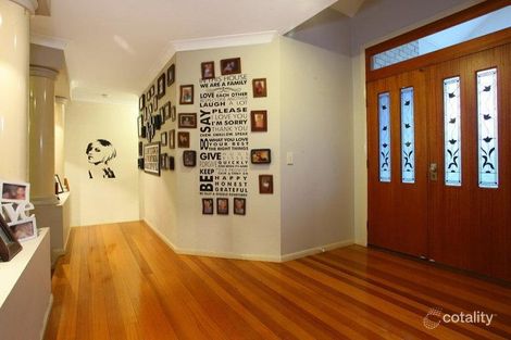 Property photo of 37 Maui Crescent Oxenford QLD 4210