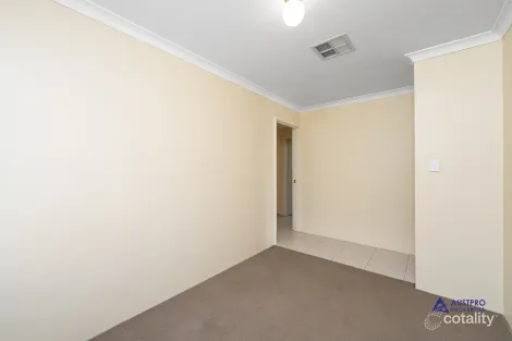 Property photo of 116 Amherst Road Canning Vale WA 6155