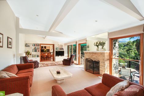 Property photo of 1 William James Drive Mount Kembla NSW 2526