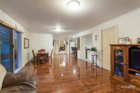 Property photo of 2 Shearer Court Frankston South VIC 3199